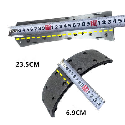 Yue Yue 1039E2-3501030A รองเท้าเบรนรถบรรทุกหนักสําหรับและ OE NO. 1039E2-3501030A