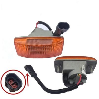 รุ่นรถบรรทุก โฮโว โฮโว Wg9925720013/Wg9925720014 ไฟชี้วิ่งรถยนต์ 12 เดือน